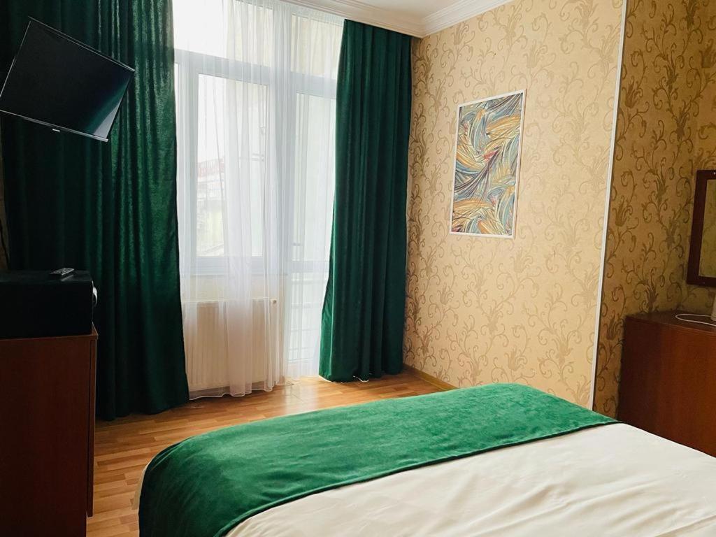 Aura Boutique Hotel Batumi Zimmer foto